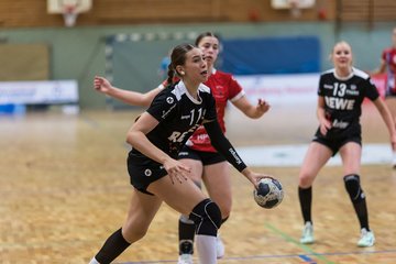 Bild 329 - wBJ SV Henstedt Ulzburg - HSG Holstein Kiel/Kronshagen : Ergebnis: 30:28